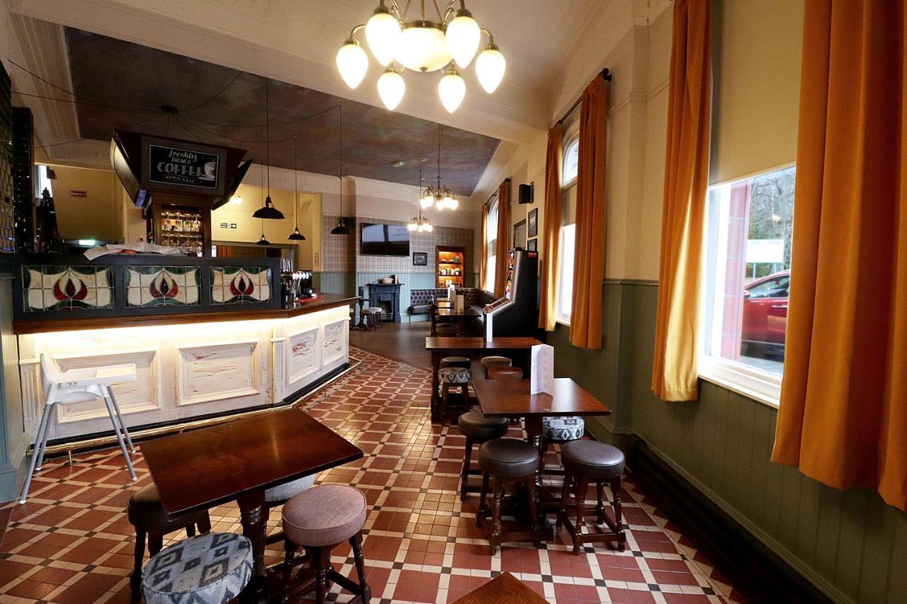 The Bridge Inn Hotel Болтон Экстерьер фото